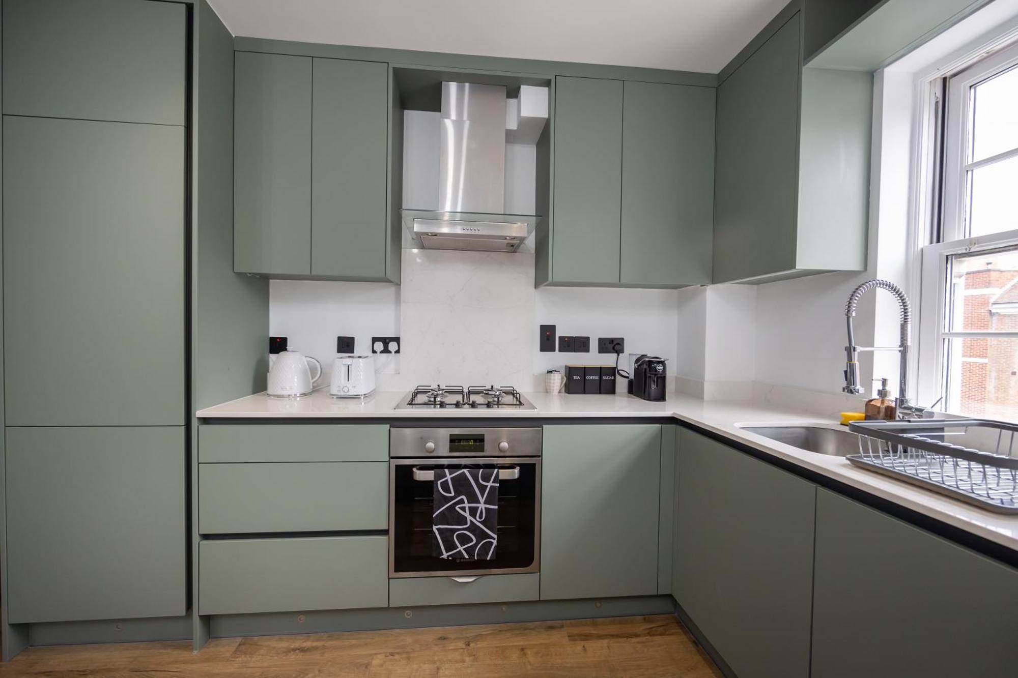 レディングStunning 3Br, Free Parking, Near Town Center, Long Term Discounアパートメント エクステリア 写真