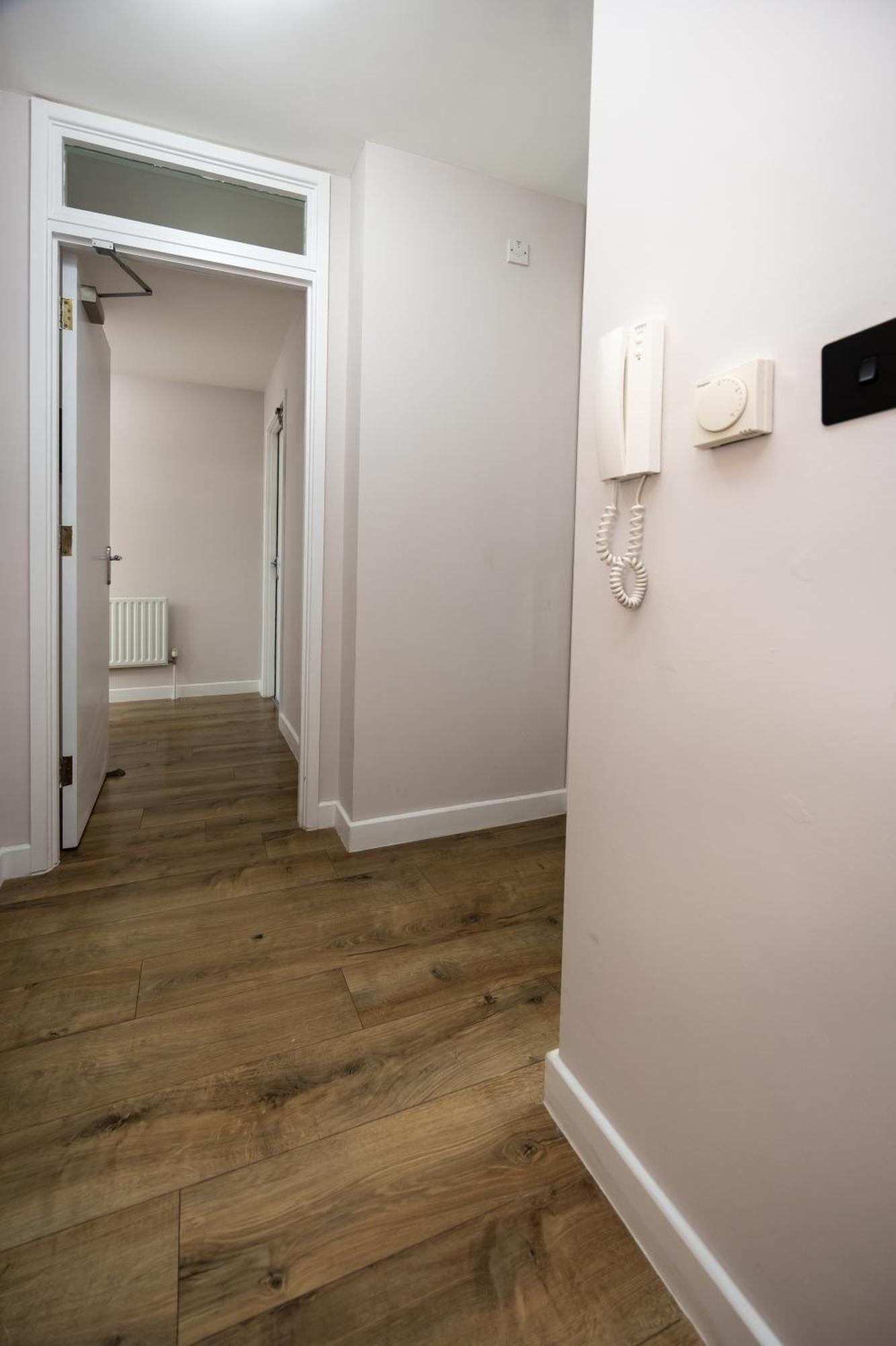 レディングStunning 3Br, Free Parking, Near Town Center, Long Term Discounアパートメント エクステリア 写真