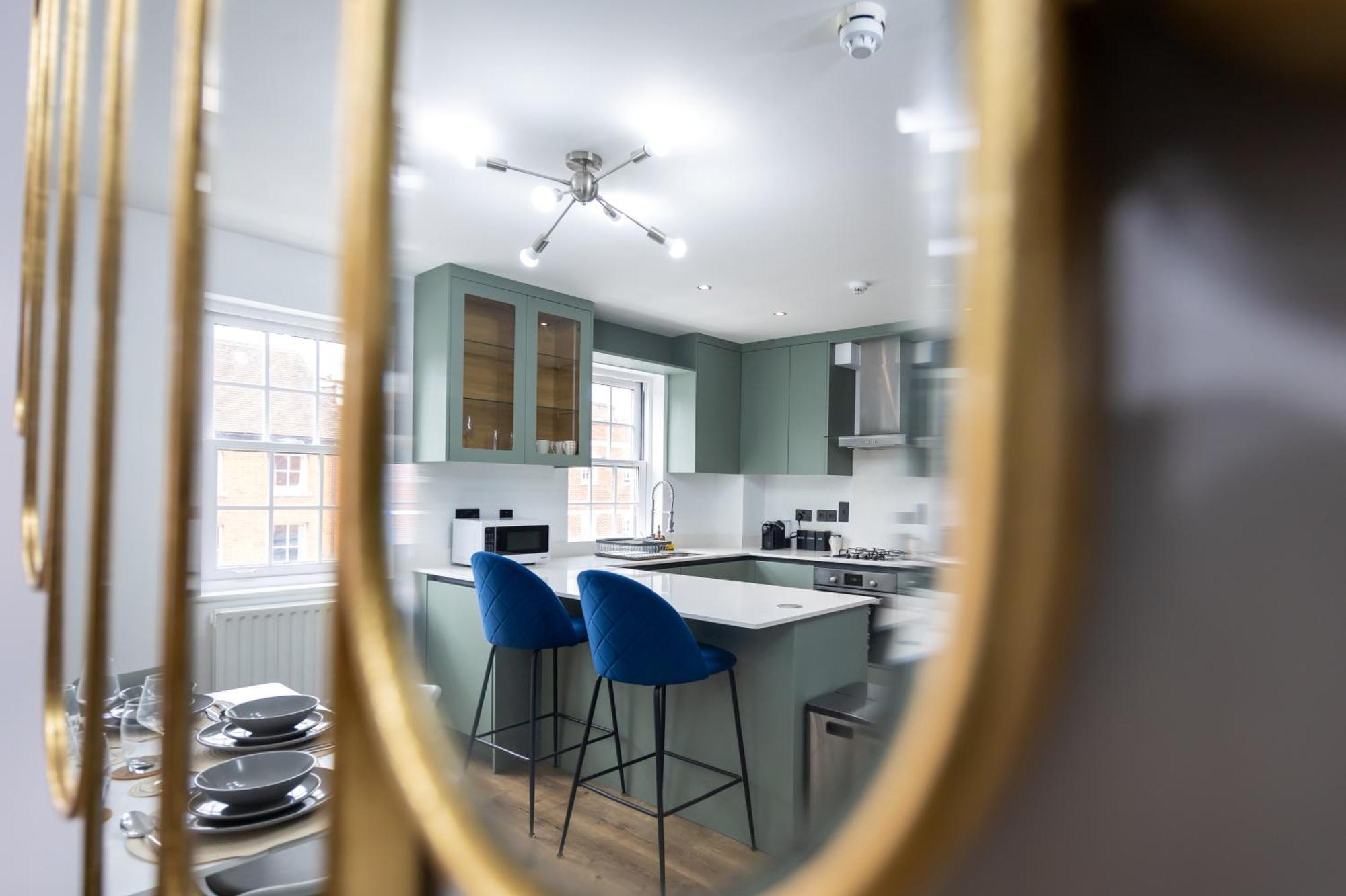 レディングStunning 3Br, Free Parking, Near Town Center, Long Term Discounアパートメント エクステリア 写真