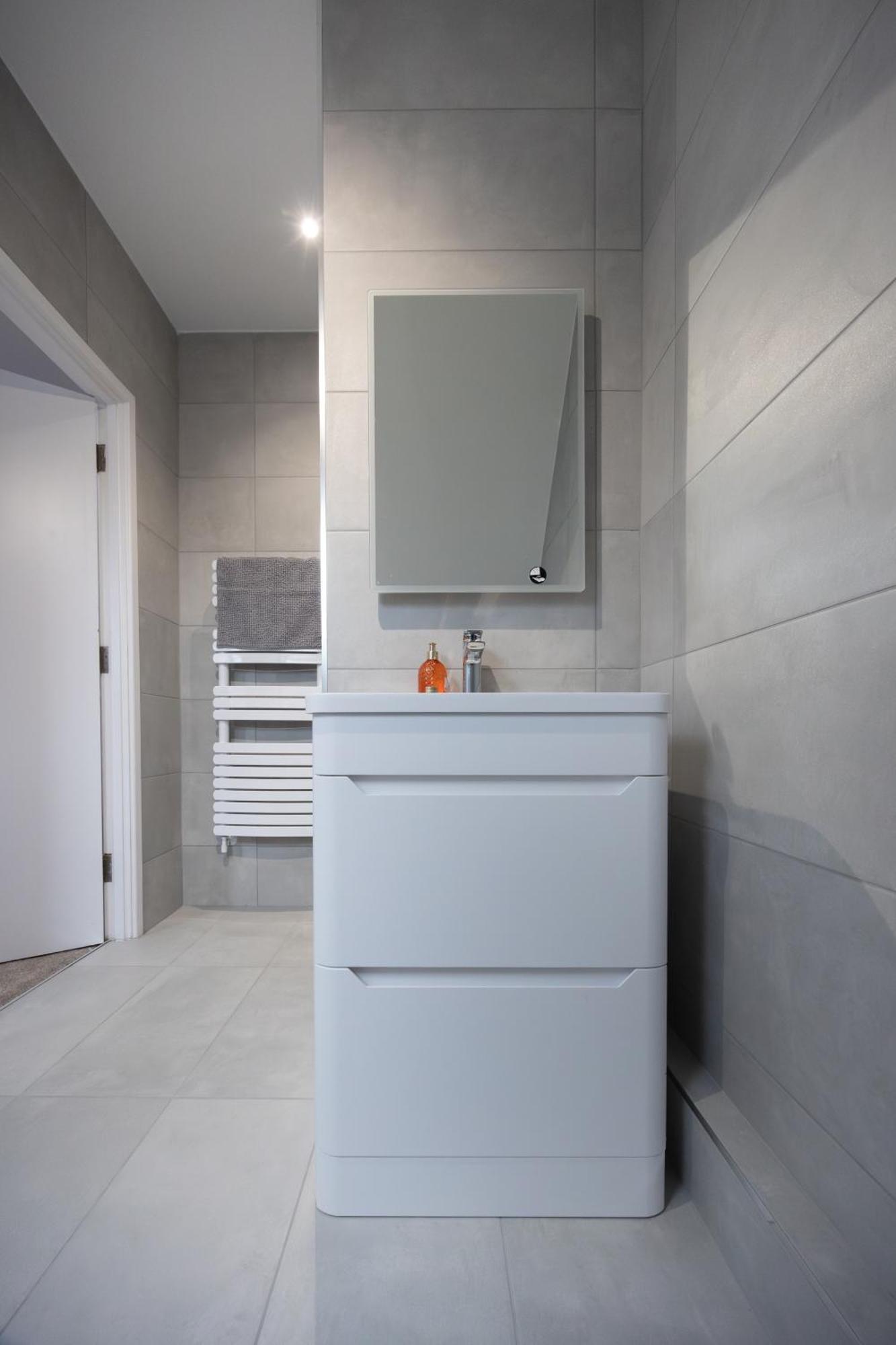 レディングStunning 3Br, Free Parking, Near Town Center, Long Term Discounアパートメント エクステリア 写真