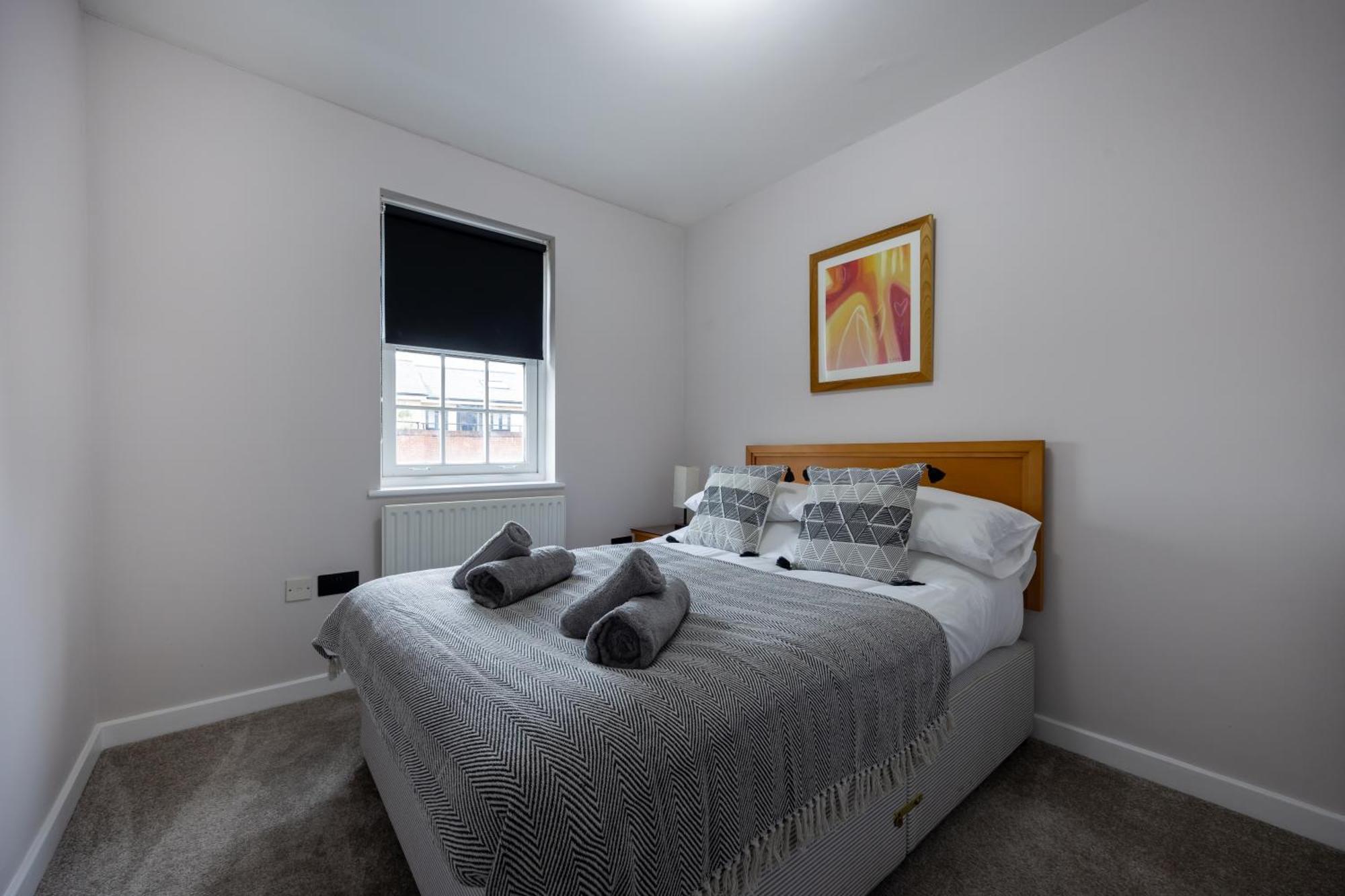 レディングStunning 3Br, Free Parking, Near Town Center, Long Term Discounアパートメント エクステリア 写真